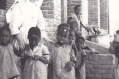 Delle i piccoli dell'orfanatrofio 1